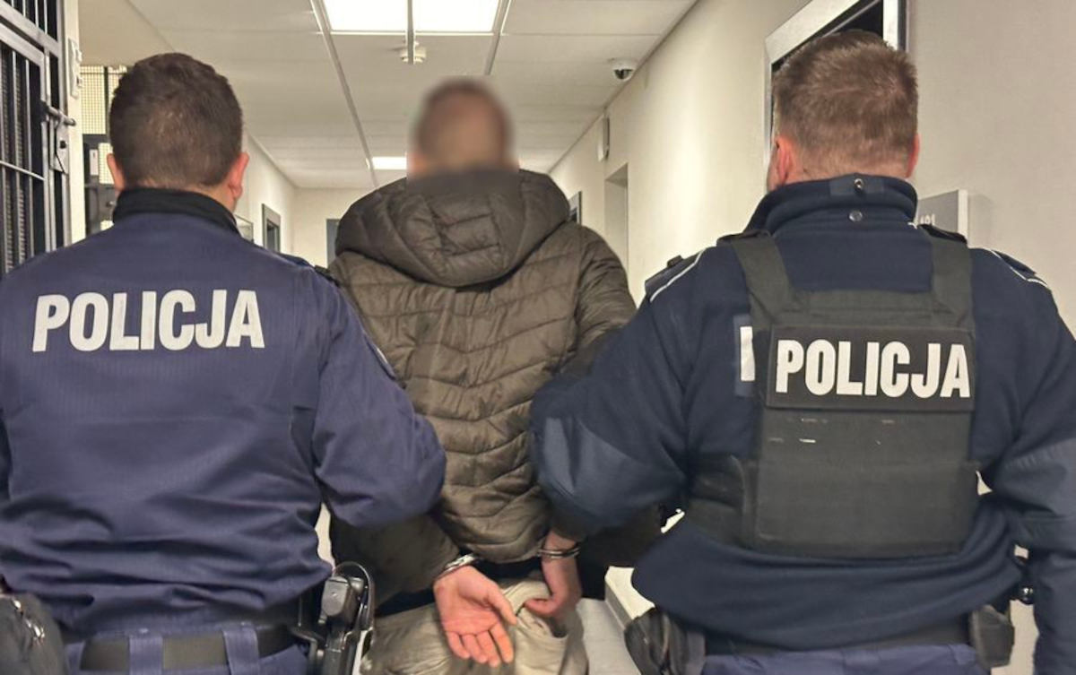 Wypłacał pieniądze z bankomatu. Grozi mu choćby 8 lat