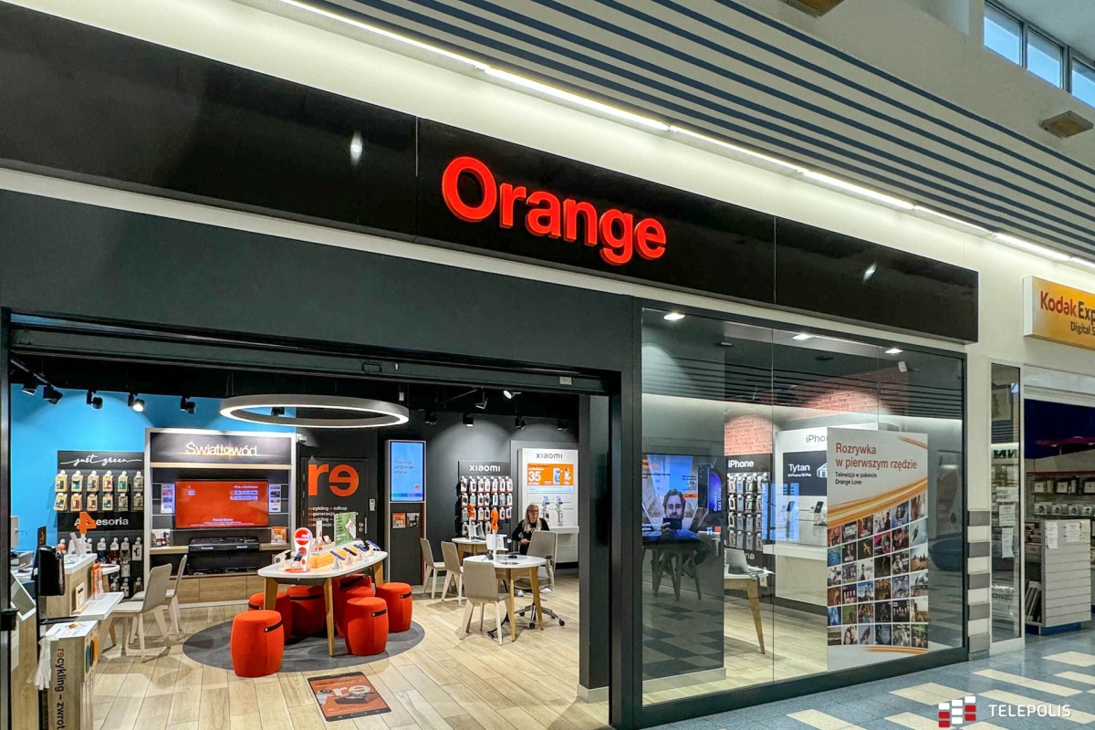 Orange promuje abonament. choćby 6 miesięcy za darmo