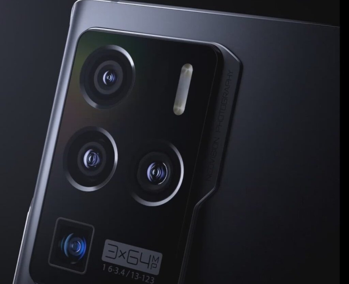 ZTE Axon 30 Pro+: poznaliśmy cenę i podstawowe parametry nadchodzącego flagowca