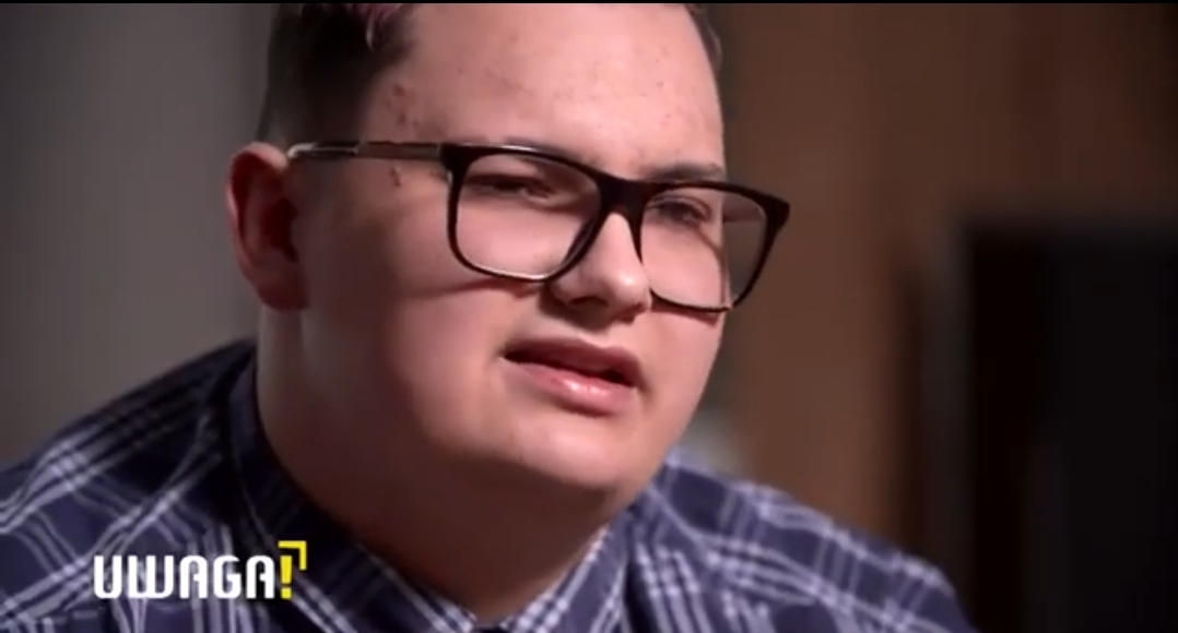 YouTuber znęcał się nad niepełnosprawnym. Chciał być jak Patryk Vega