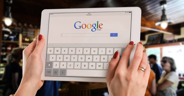 Jak Google manipuluje wynikami wyszukiwania