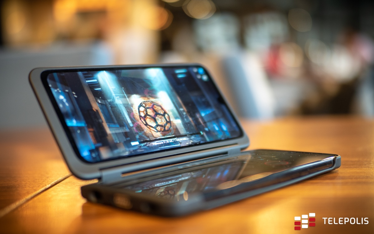 LG G8X ThinQ - dodatkowy ekran jako konsola do grania