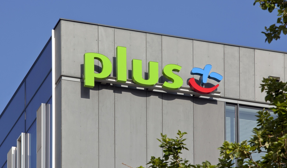 Plus logo siedziba