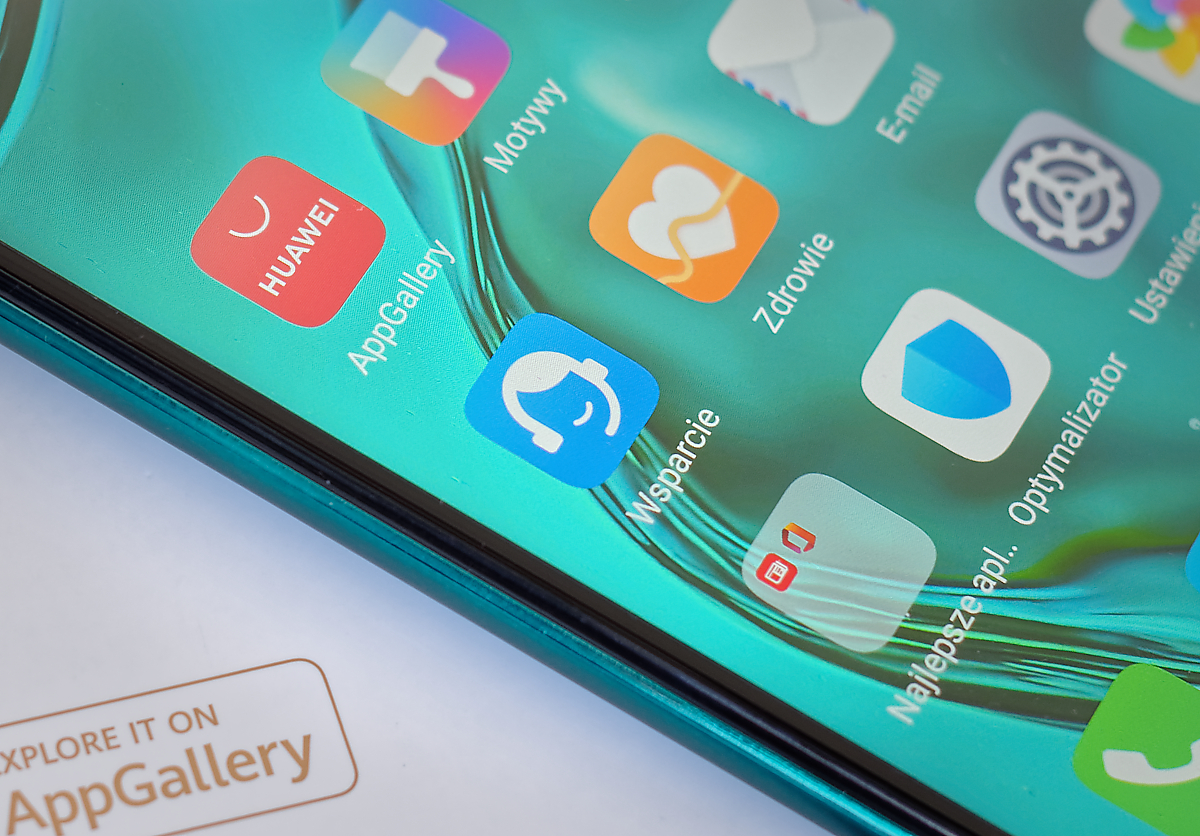 Huawei: dodatkowy miesiąc gwarancji na naprawy sprzętu