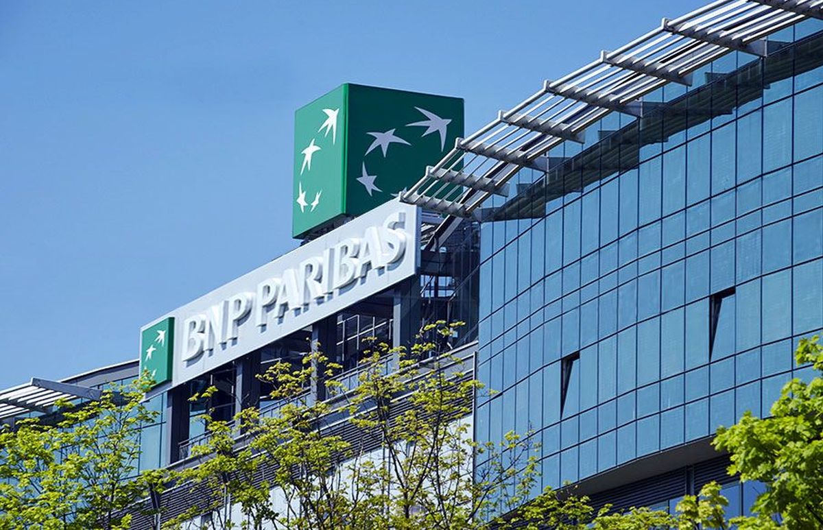 Bnp paribas. BNP Paribas банк. Париба Франция. Банк BNP Paribas во Франции. Штаб квартира BNP Paribas.