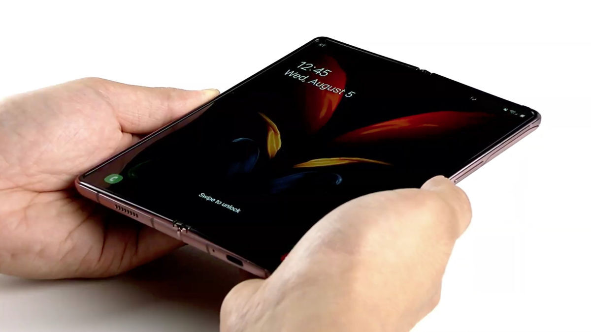Samsung Galaxy Z Fold2 rozłożony