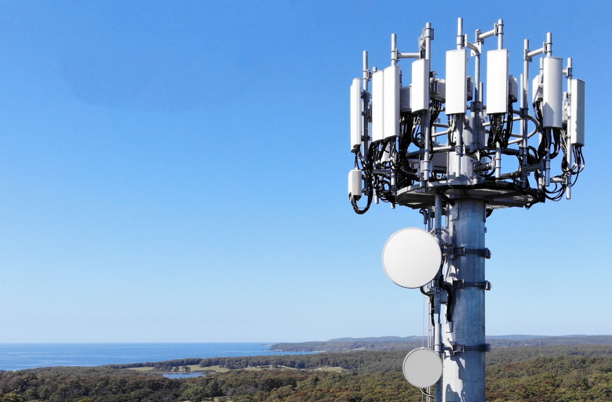Raport Ericsson: budowa sieci 5G a oszczędzanie energii