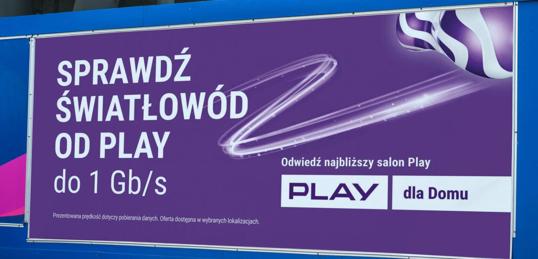 Play wprowadza światłowód do 1 Gb/s
