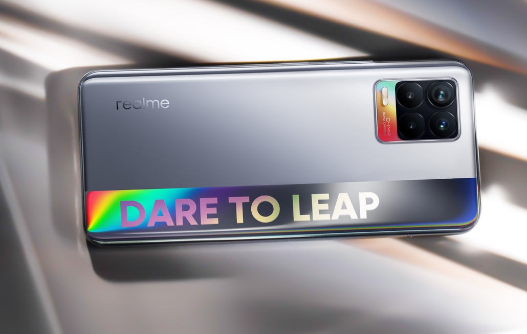 Realme 8 Cyber Silver z większą pamięcią 8/128 GB wszedł do sprzedaży