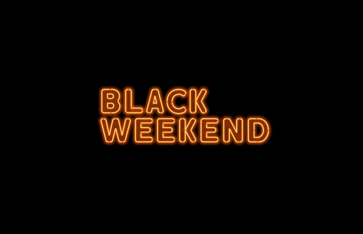 Orange Black Weekend Black Friday 2021 smartfony akcesoria