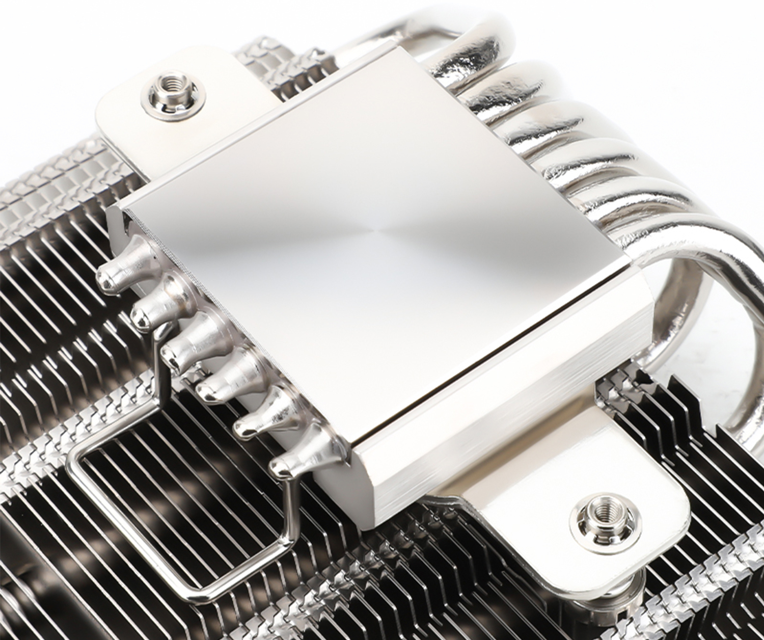 Thermalright rzuca wzywanie firmie Noctua w segmencie chłodzeń SFF