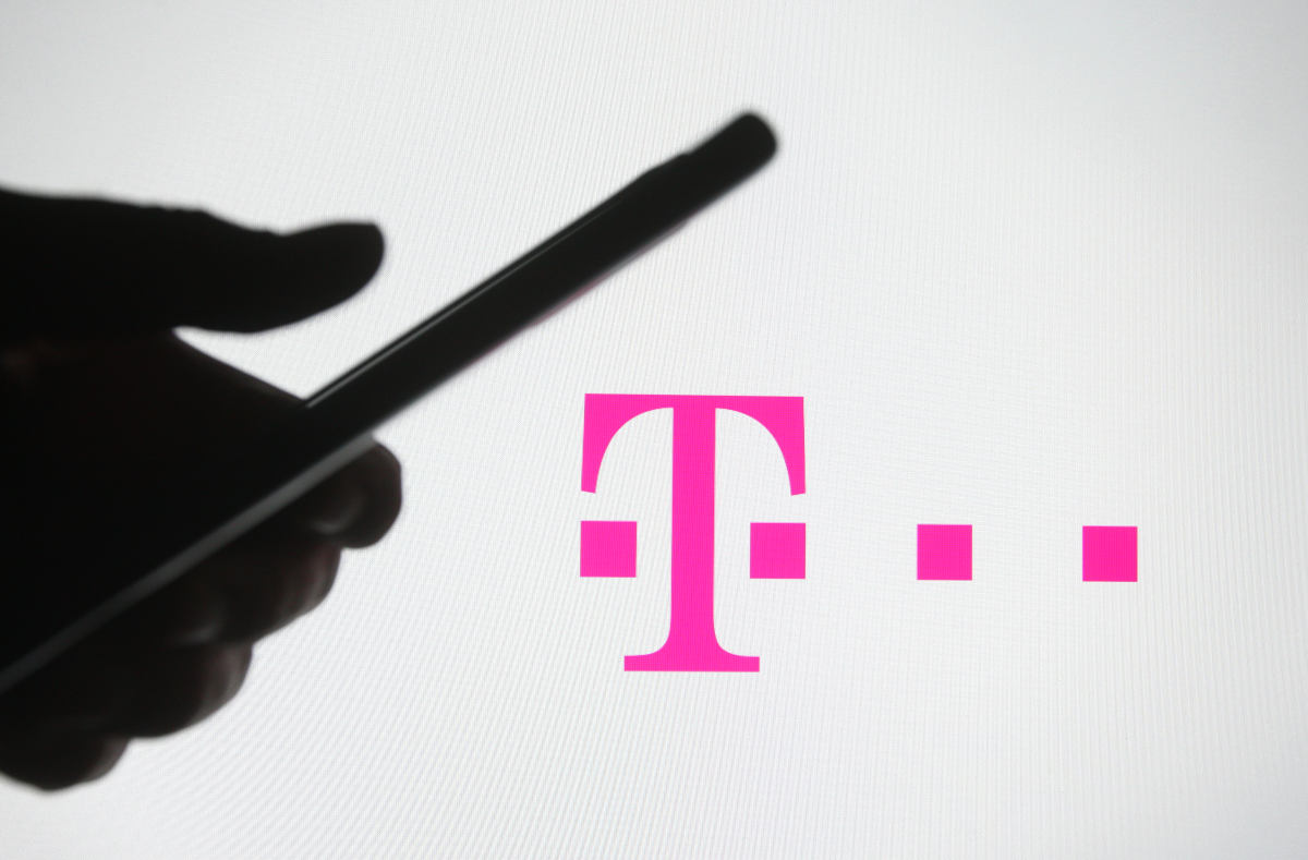 TMobile wprowadza automatyczną ochronę urządzeń mobilnych TELEPOLIS.PL