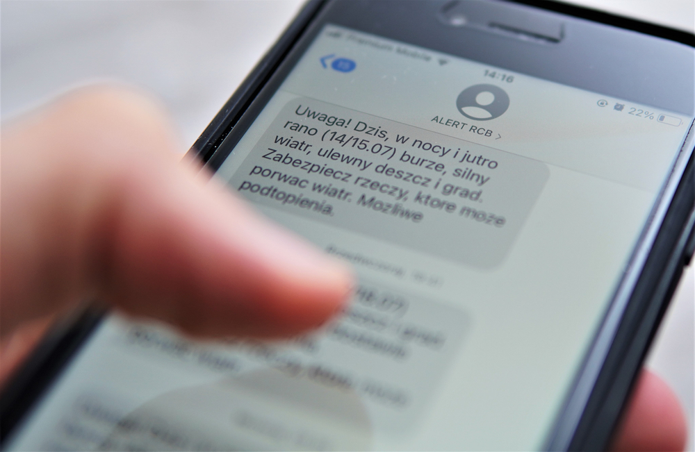 Dziwne alerty RCB bombardują Polaków. Chodzi o telewizor