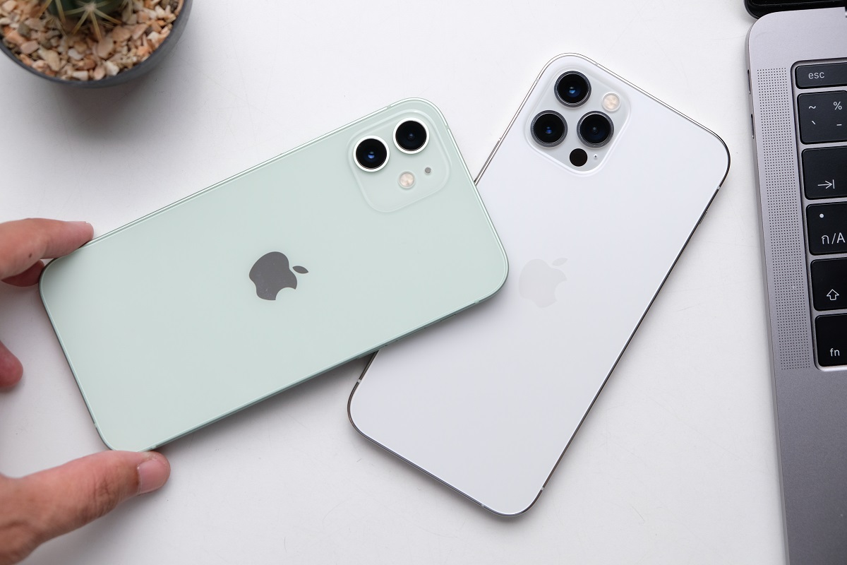 Kemudian akan ada iPhone 14, 3 Apple Watch, dan AirPods.  Kita tahu sejarahnya