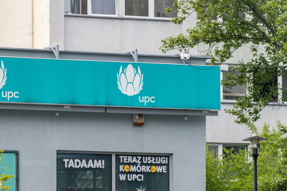UPC z kozacką promocją. Dwa popularne pakiety bez dopłat