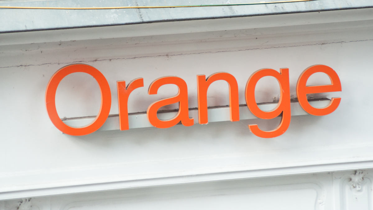 Orange na kartę 300 GB za darmo na cały rok