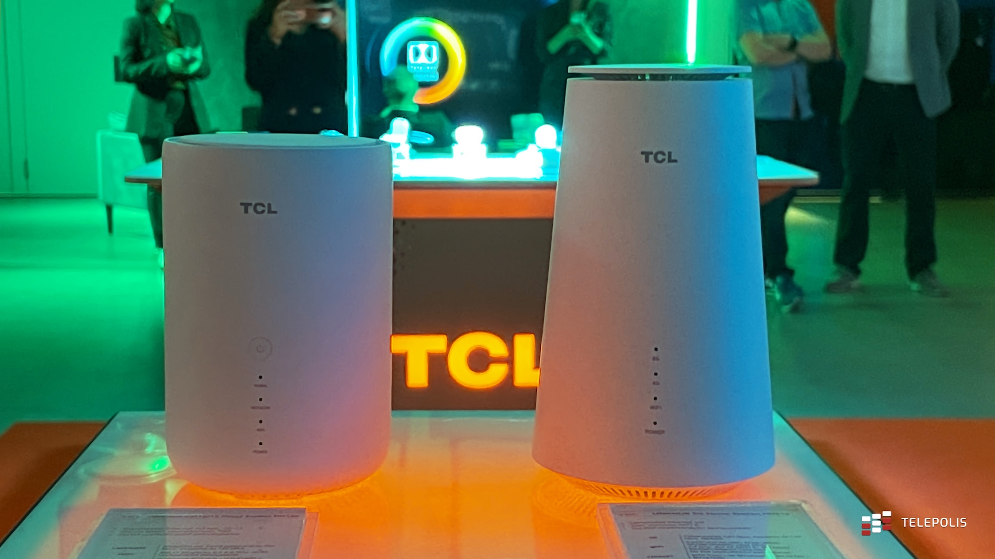 TCL LINKHUB - 5G Home Station (right) and LTE Cat13 Home Station (left) modems