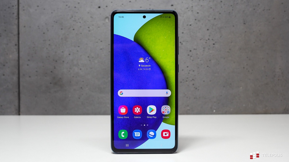 Samsung spada sprzedaż telefonów, ale zyski rosną