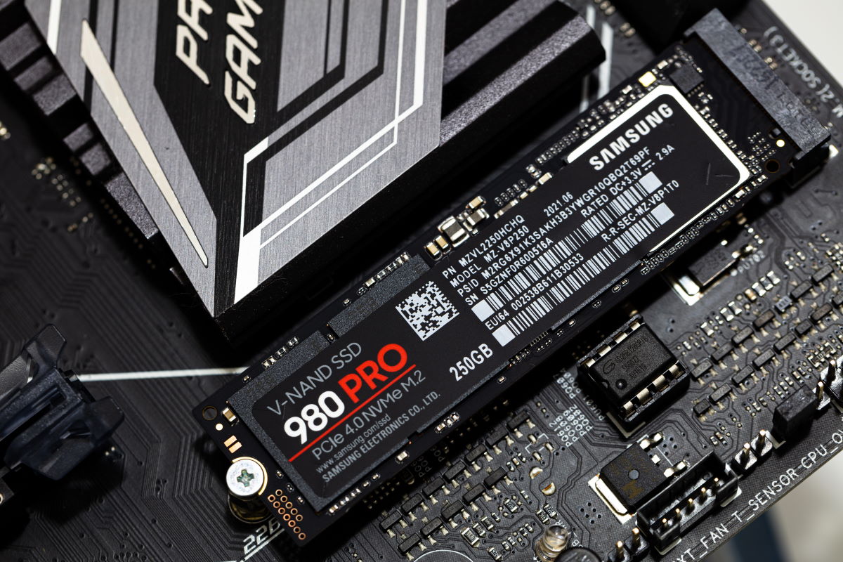 Nadchodzi nowy dysk Samsung 990 PRO z PCIe 5.0