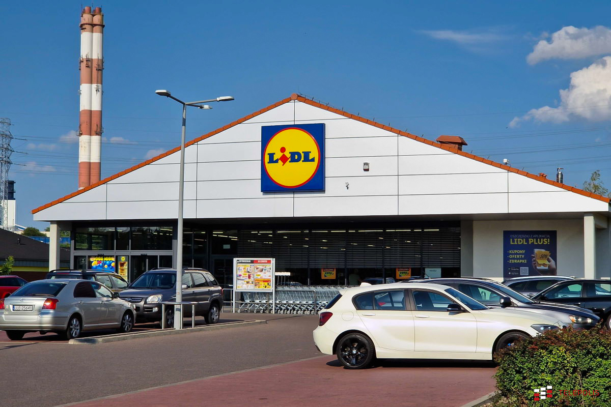 Cobertizos de electrónica baratos Lidl.  Una pieza de equipo es un golpe a un ladrillo