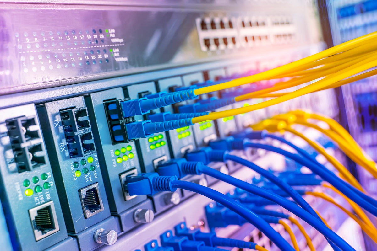Szybki Internet w Polsce inwestycje 11 mld zł