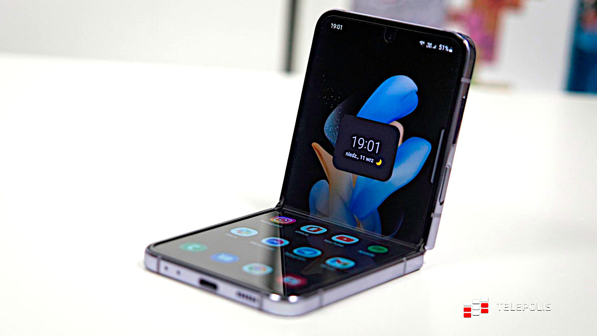Galaxy Z Flip4