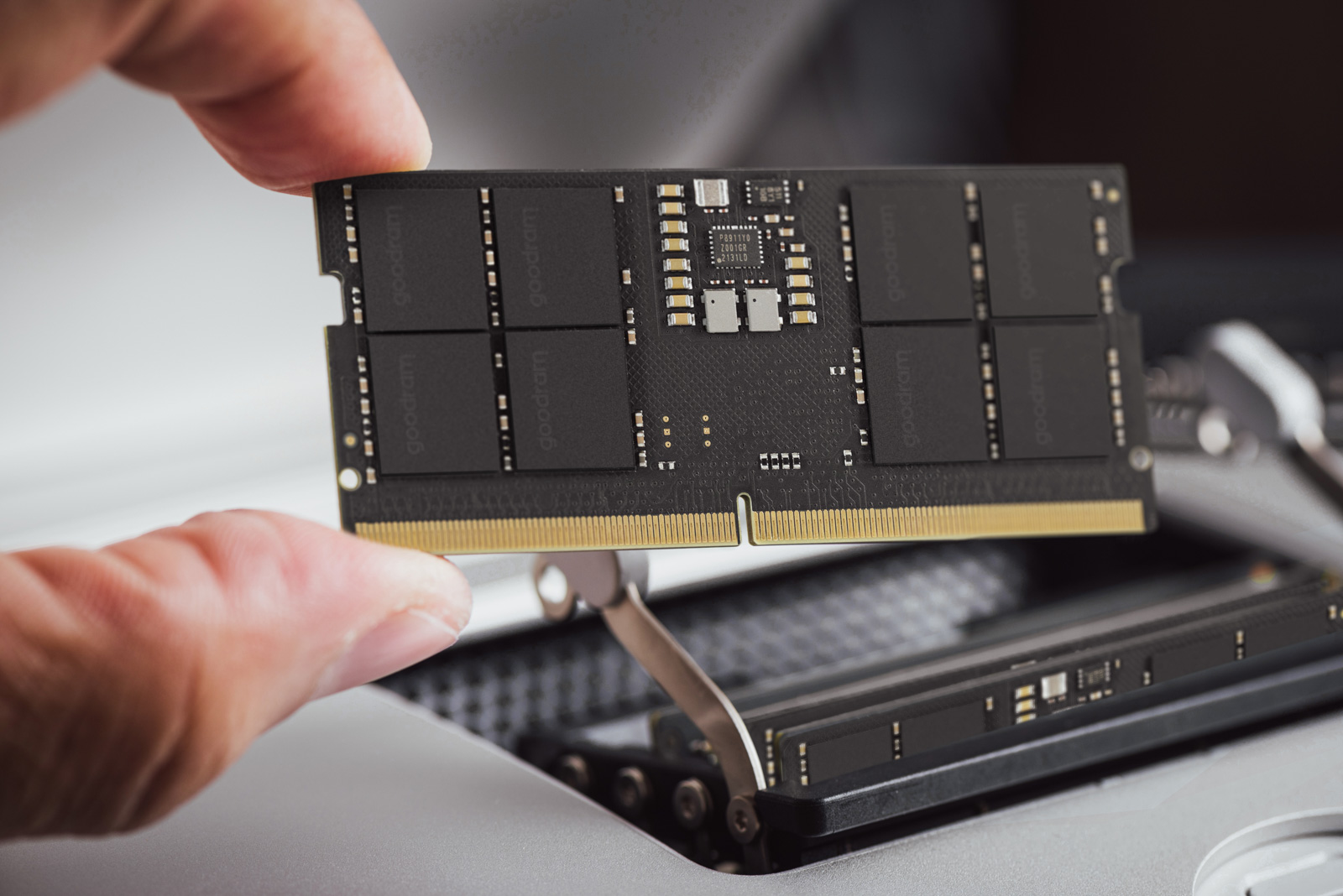 Polacy wchodzą na rynek pamięci RAM DDR5
