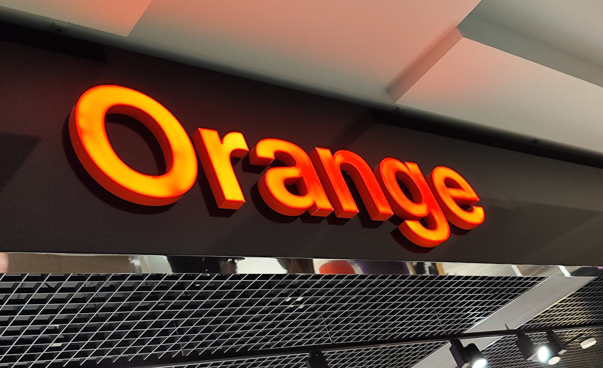 Orange salon