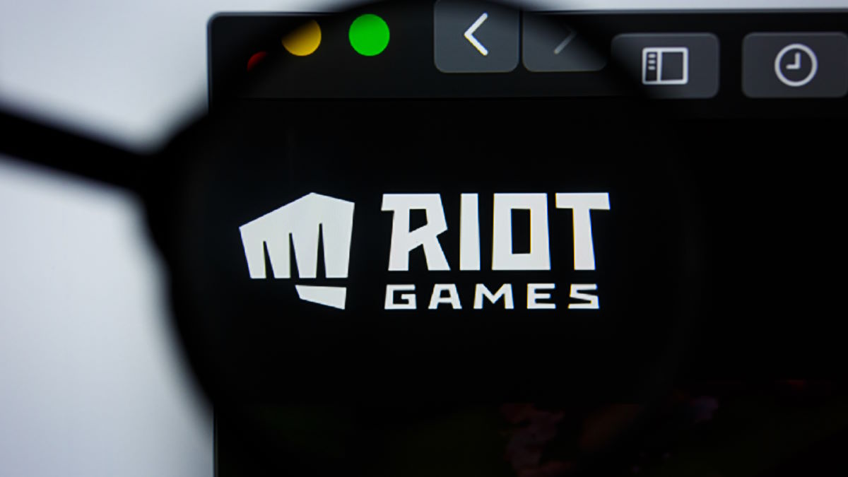 Riot Games opóźnia aktualizacje. Było włamanie na serwery