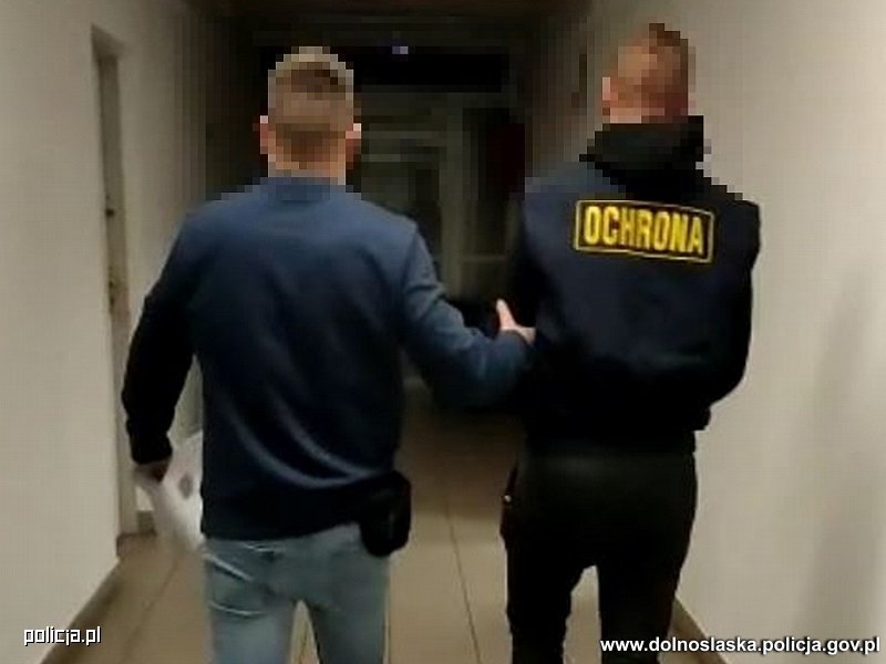 Bankomat pułapka. Atak Polaków z wybuchem w tle XD