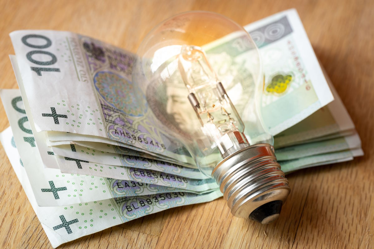 Kryzys energetyczny - jak zaoszczędzić na prądzie