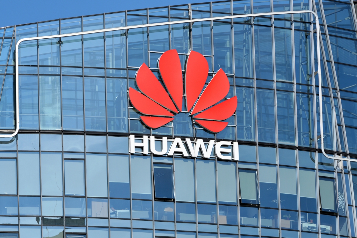 Huawei po 2022 roku. Zysk netto spadł o prawie 70%