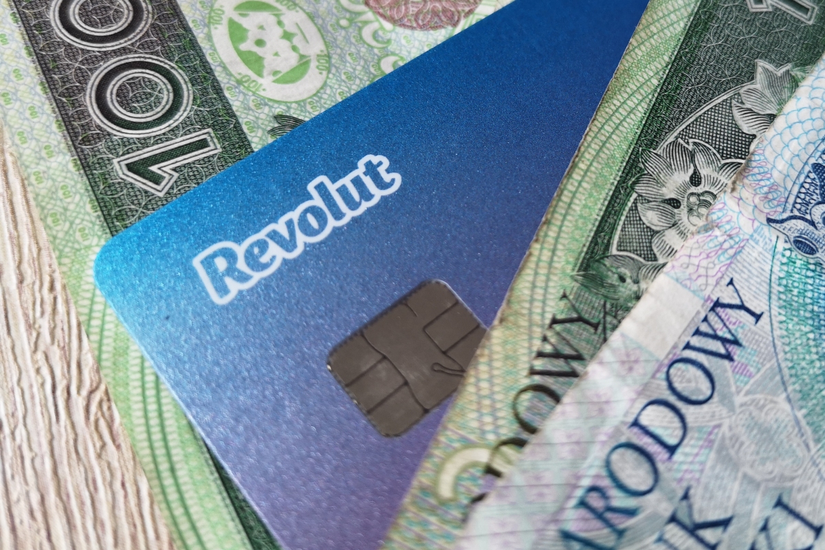 Revolut podnosi opłaty. Klienci nie będą zadowoleni