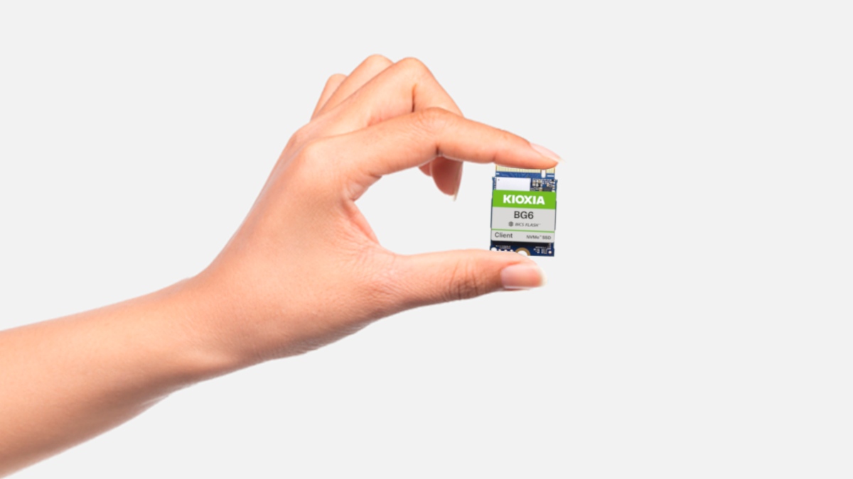 Japończycy prezentują miniaturowe i wydajne SSD nowej generacji