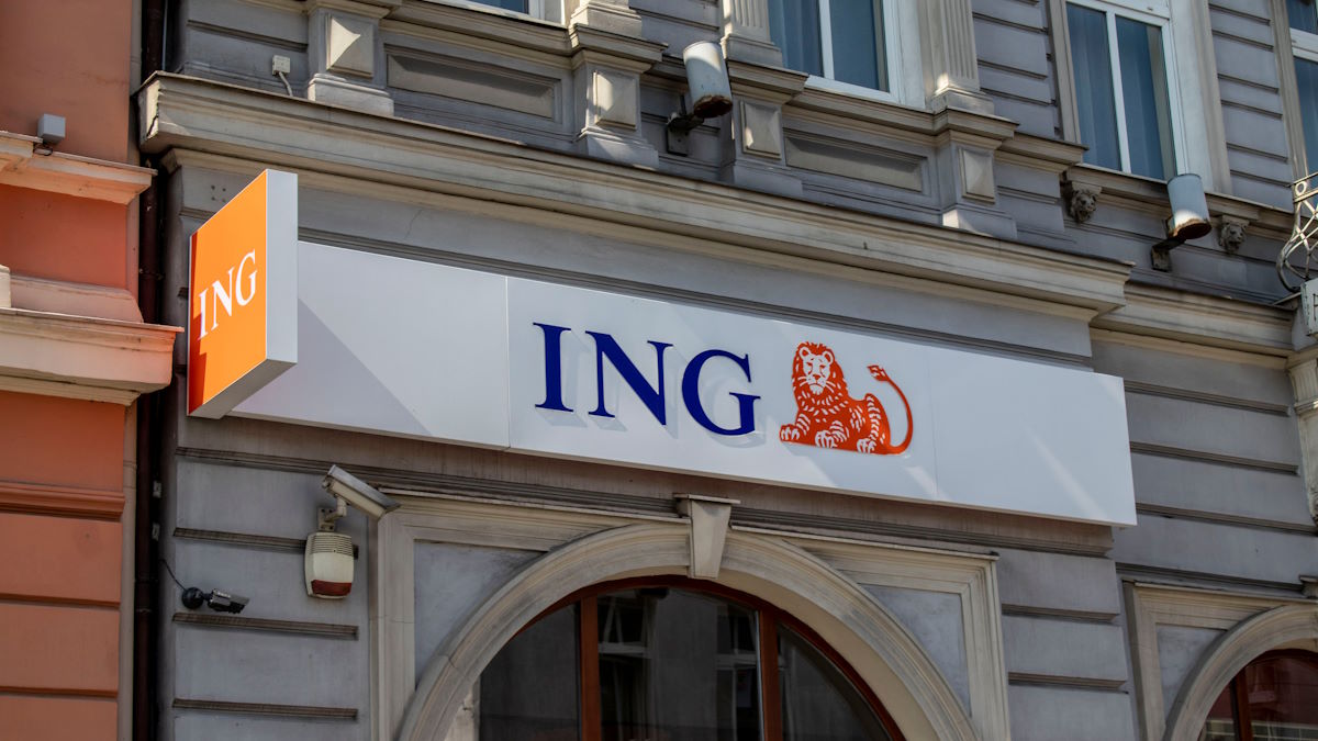 ING Bank Śląski zablokował karty klientom. Był wyciek danych