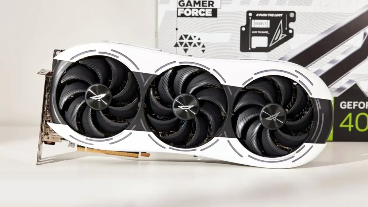 ZOTAC zaprojektował rekordowo dużą kartę GeForce RTX 4090