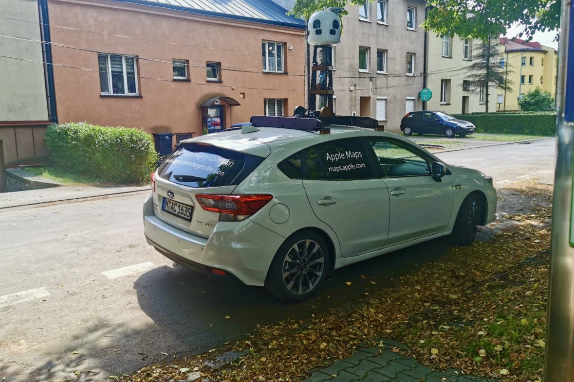 auto Apple Maps w Krakowie