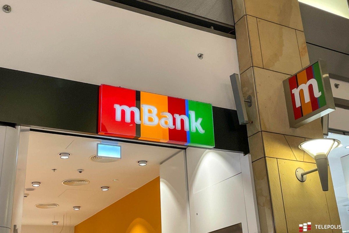 mBank rezygnuje z przelewów. Zostaje tylko jedna opcja - TELEPOLIS.PL