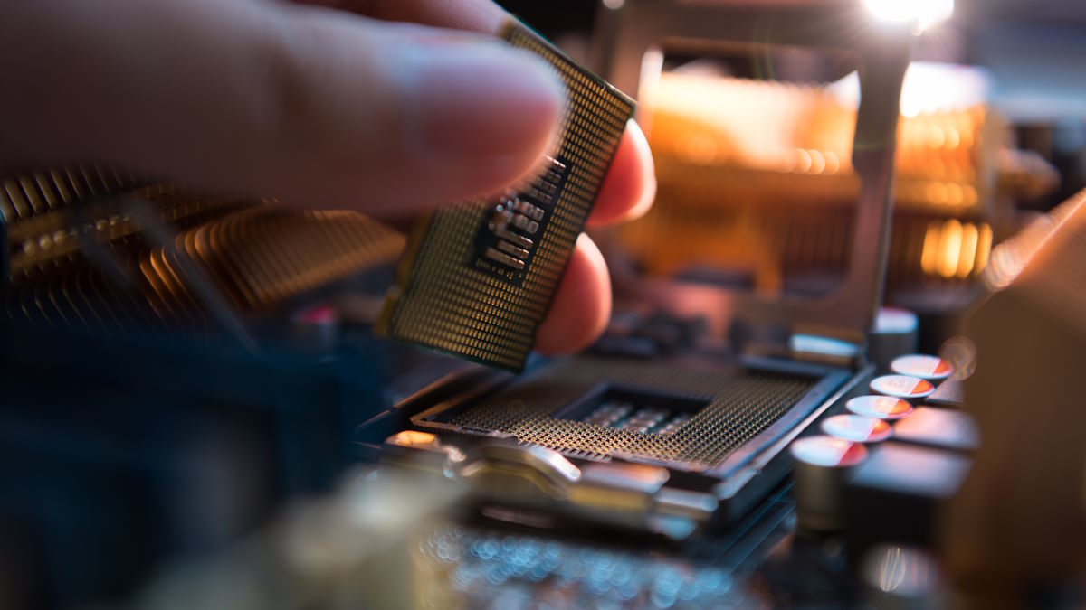 Intel Core i7-14700K jest szybszy od poprzednika, ale ma to swoją cenę