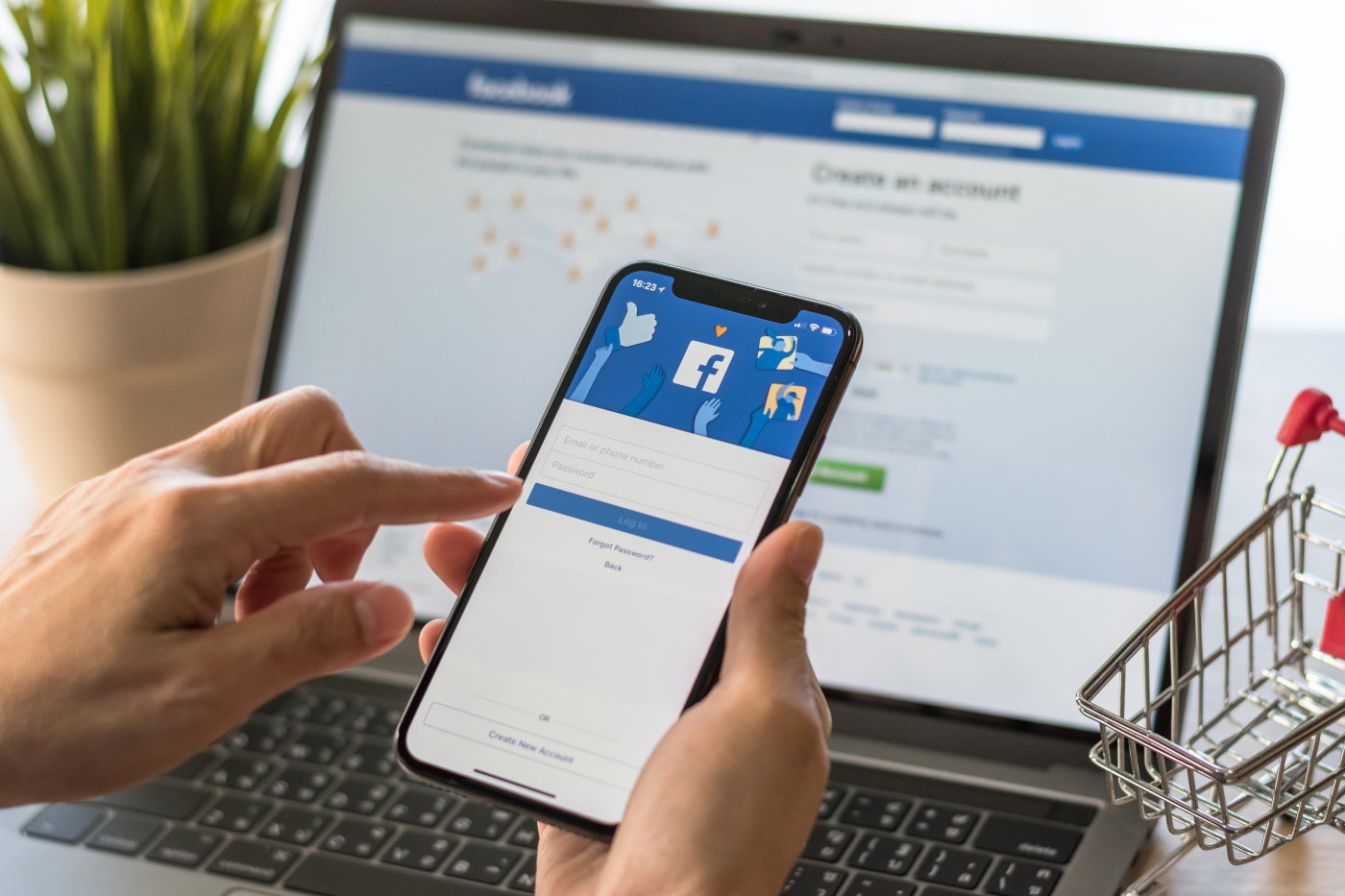 Facebook 2023