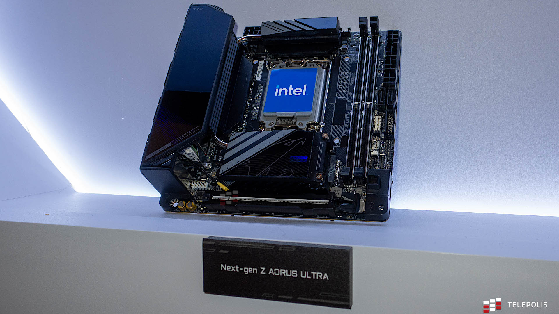 Serie Intel 800 sin secretos.  ¿Hay algo que esperar?