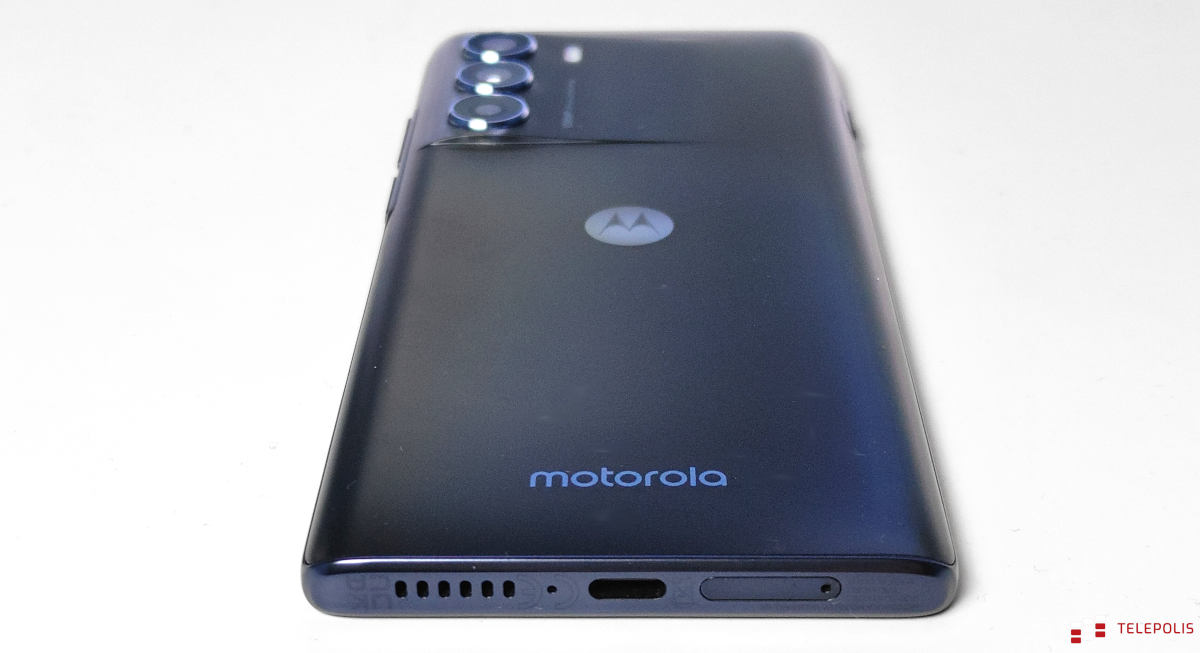 Motorola Moto G200 opinia test recenzja  usb