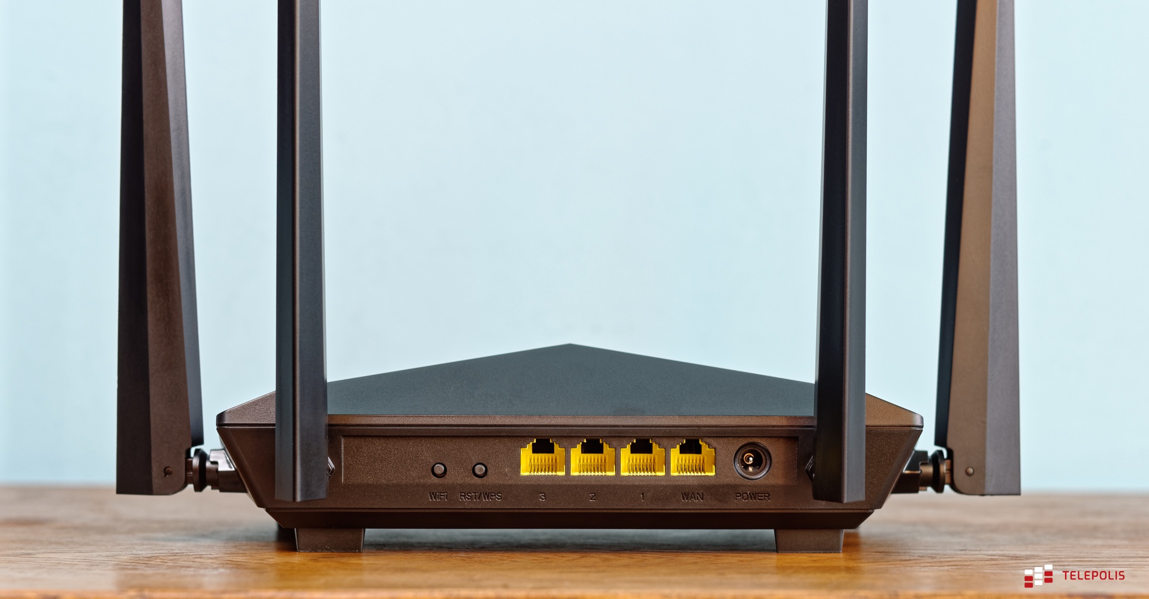 Tenda AC10 – router gigabitowy