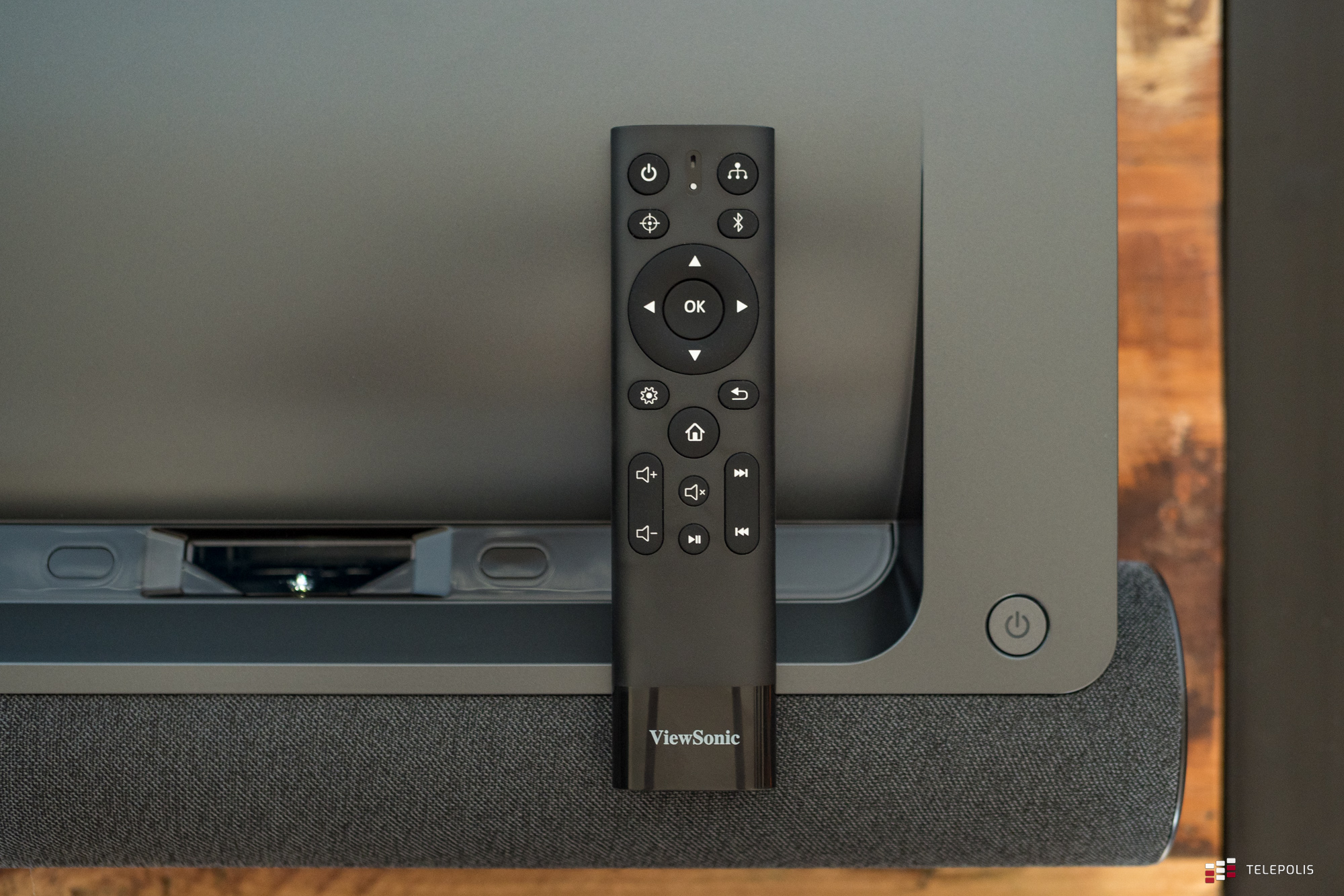 Pilot i Soundbar ViewSonic x2000b-4k UST