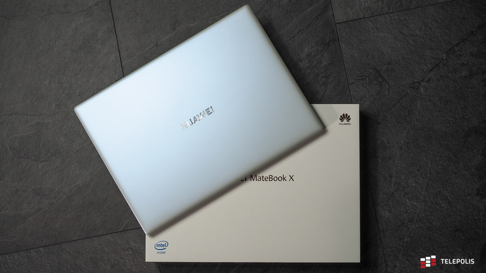 Huawei MateBook X na pudełku