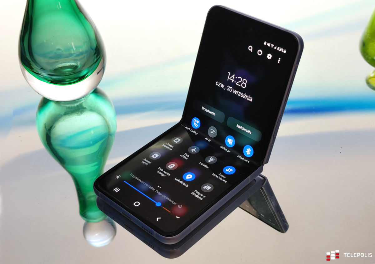 Samsung Galaxy Z Flip3 5G test recenzja opinia